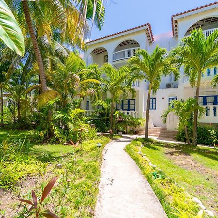 Franklyn D Resort & Spa All Inclusive Runaway Bay Exteriör bild