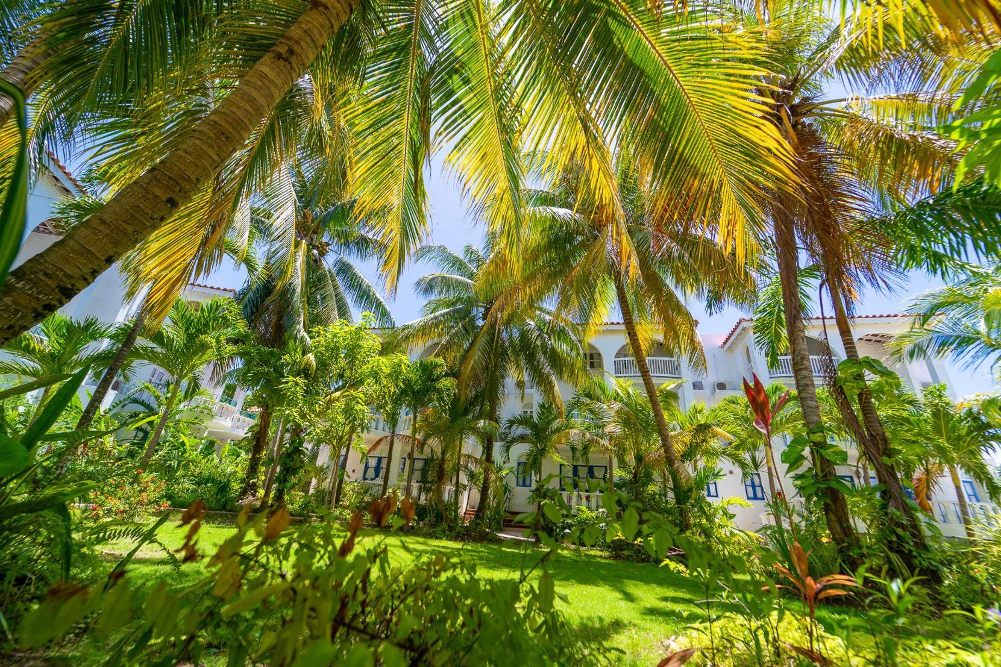 Franklyn D Resort & Spa All Inclusive Runaway Bay Exteriör bild