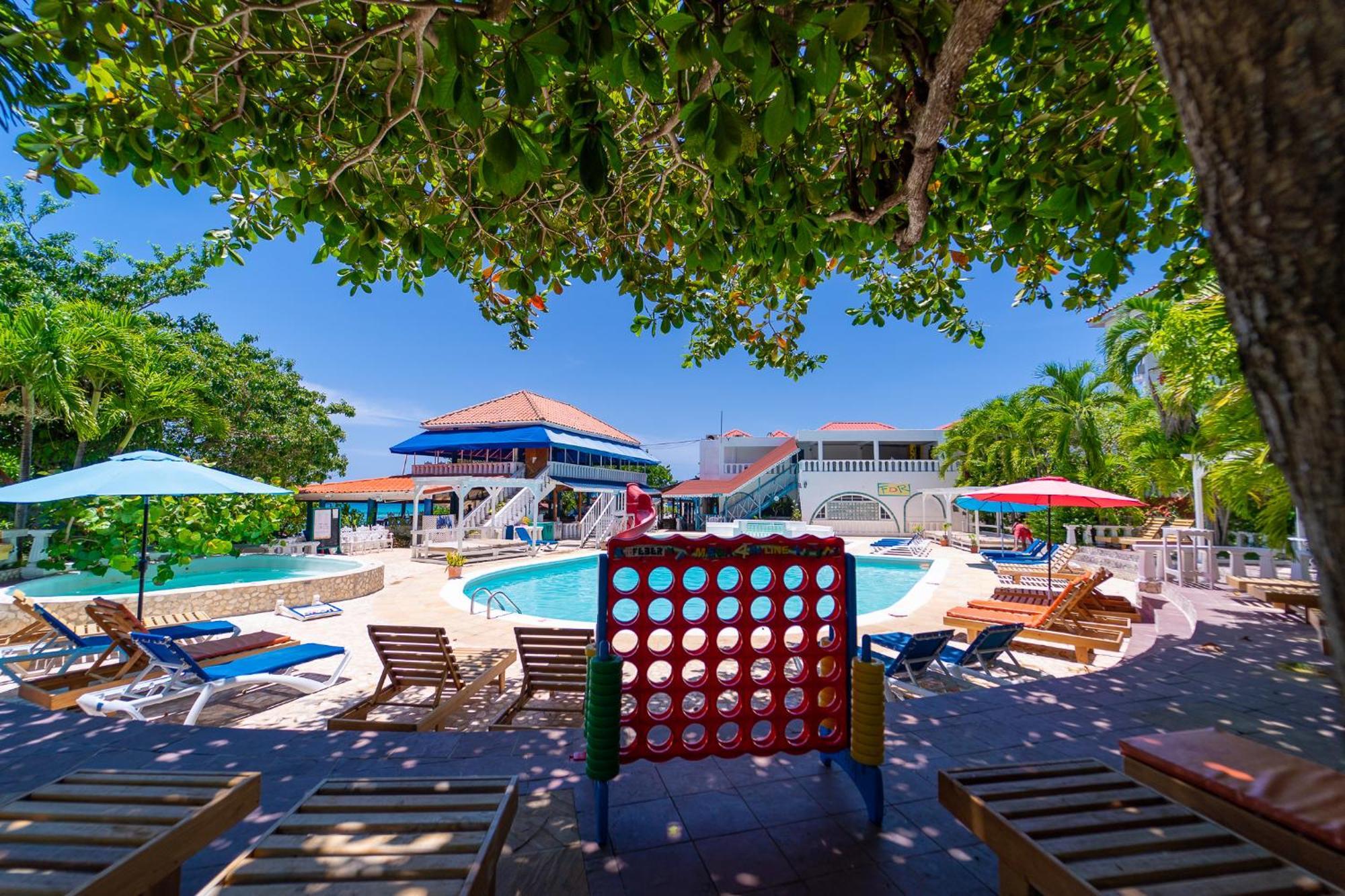 Franklyn D Resort & Spa All Inclusive Runaway Bay Exteriör bild