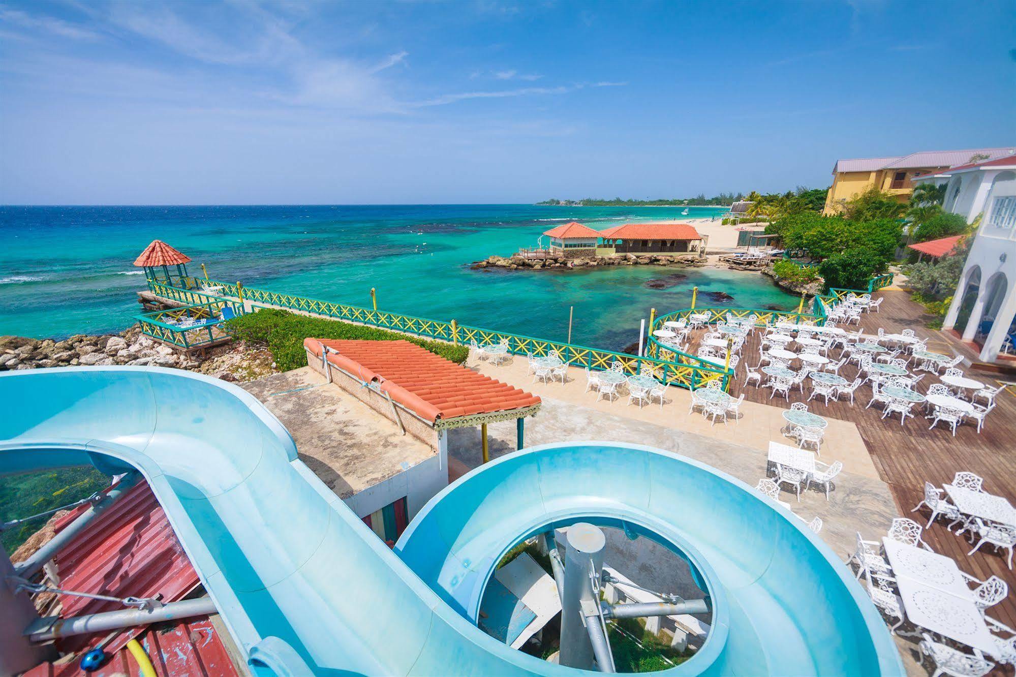 Franklyn D Resort & Spa All Inclusive Runaway Bay Exteriör bild
