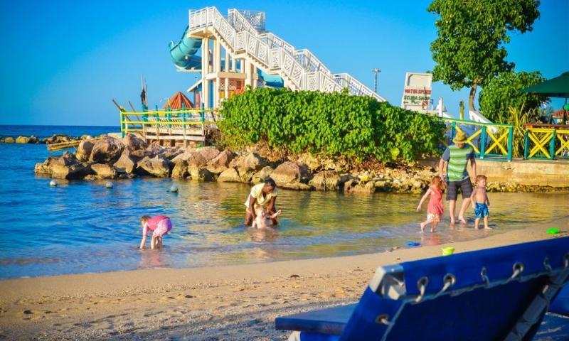 Franklyn D Resort & Spa All Inclusive Runaway Bay Exteriör bild